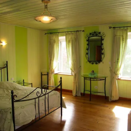 펜션 Maison Charmante A Avec Vue Sur La Montagne Cubelles