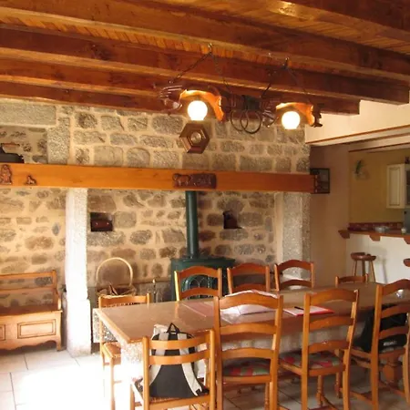 펜션 Maison Charmante A Avec Vue Sur La Montagne Cubelles