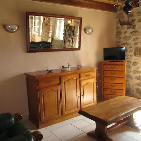 펜션 Maison Charmante A Avec Vue Sur La Montagne Cubelles